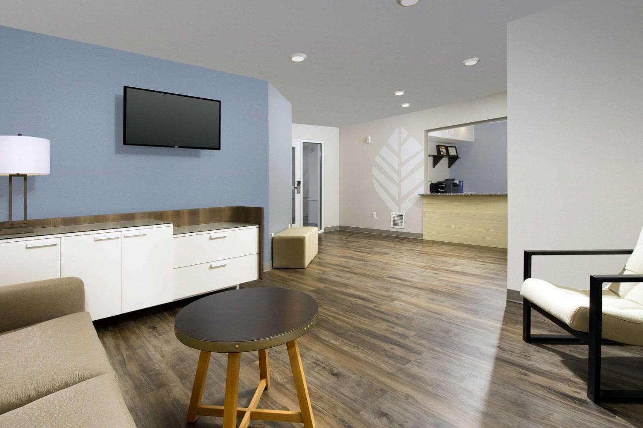 Woodspring Suites Chicago Darien Экстерьер фото