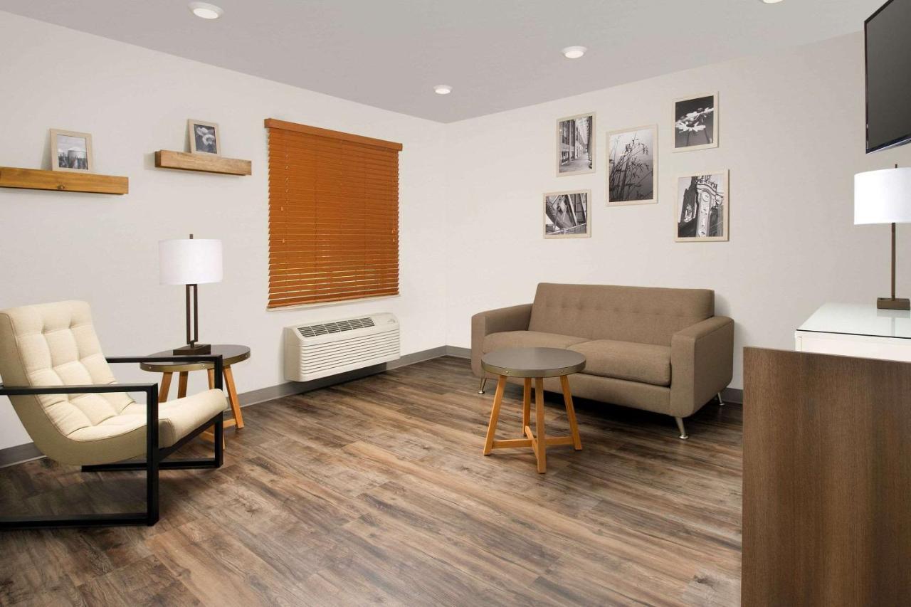 Woodspring Suites Chicago Darien Экстерьер фото