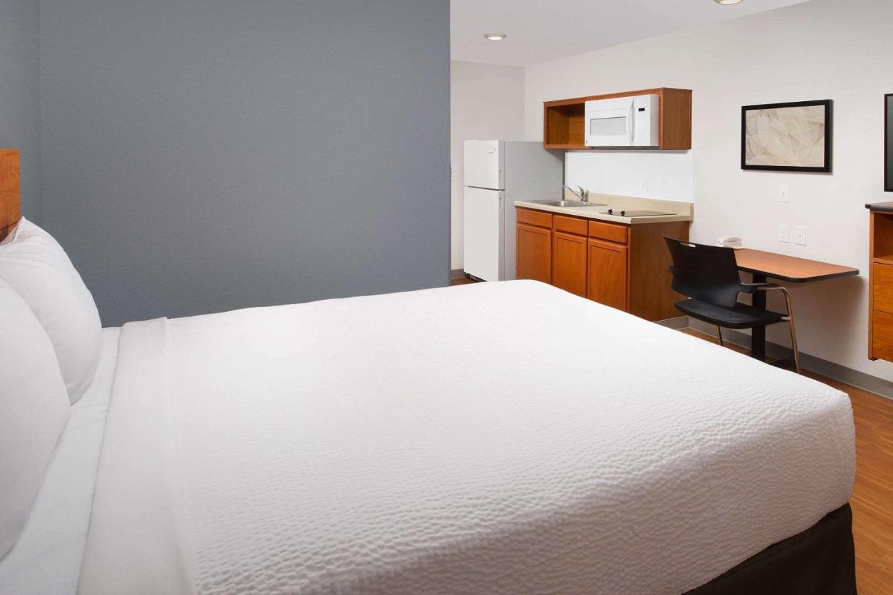 Woodspring Suites Chicago Darien Экстерьер фото