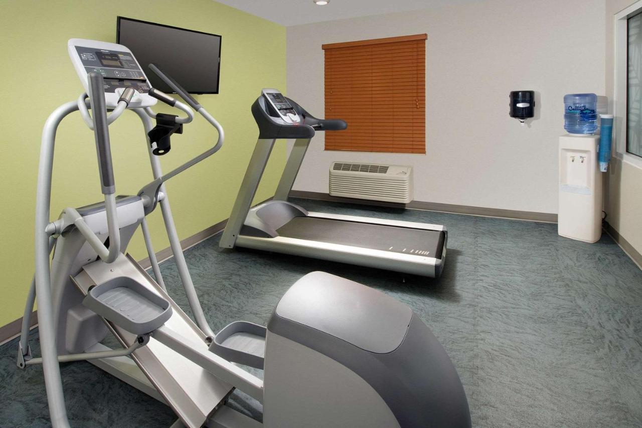 Woodspring Suites Chicago Darien Экстерьер фото