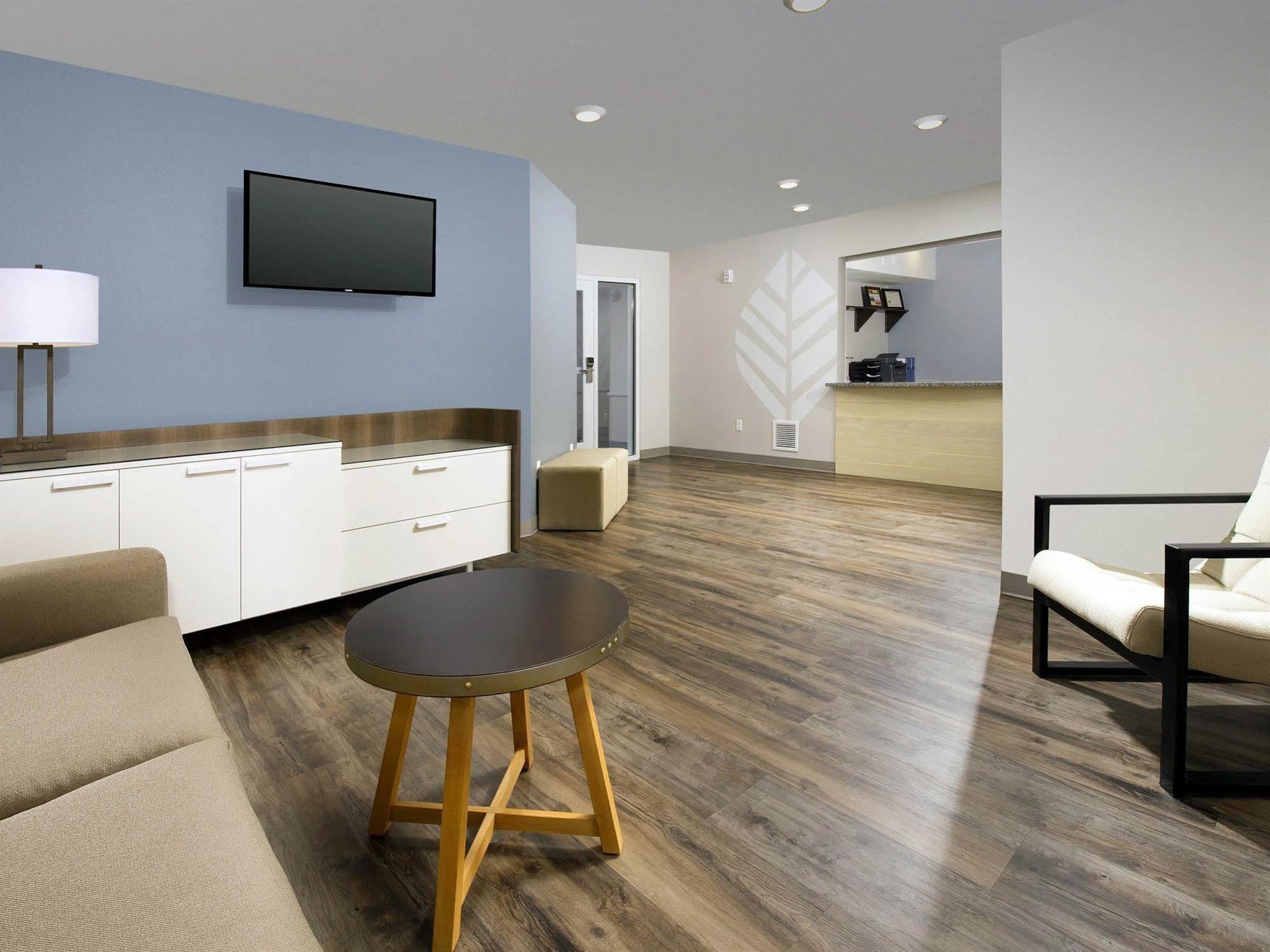 Woodspring Suites Chicago Darien Экстерьер фото